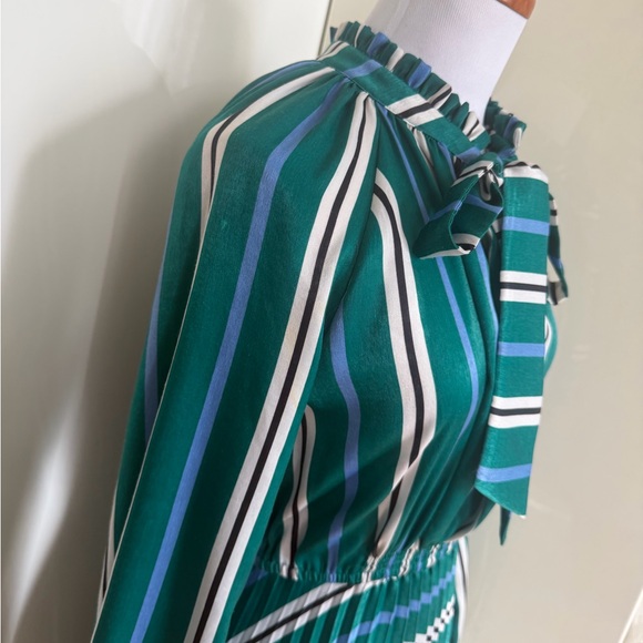 SFIZIO Studio Vintage Inspired Bow Tie Pleated Maxi Dress sz 2 - Picture 7 of 14